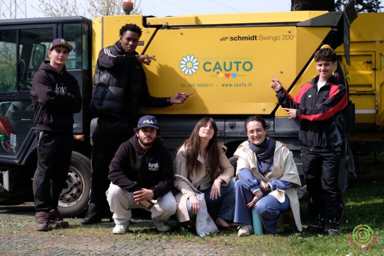 Visita presso l’Officina Meccanica di Cauto